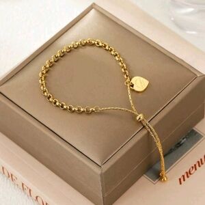 Stainless Steel Elegant Gold Bracelet Adjustable with Heart Charm